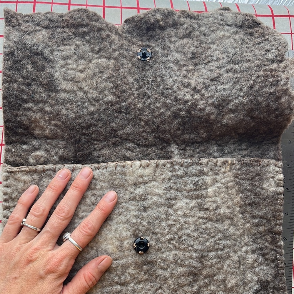 Wool Pouch - image 4